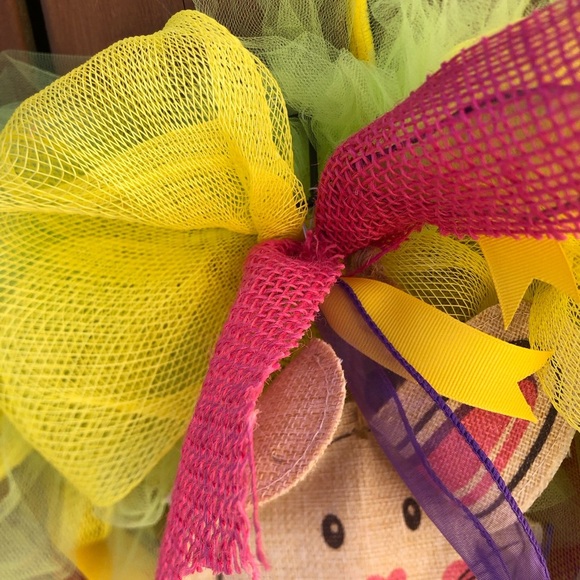 Handmade Easter Bunny Wreath - Picture 4 of 9